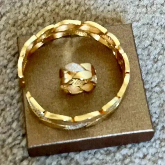 Gold/Sterling Silver open up Bangle with matching ring - Picture 6 of 7